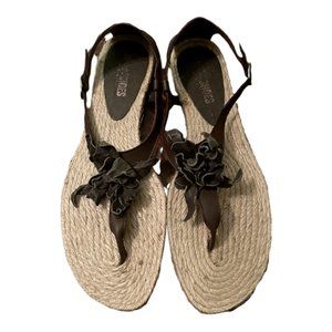 Nara Shoes Women's Penny Sandal, Black, Size 9.5, never worn